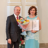 Поздравляем коллегу Палаеву Елену Юрьевну